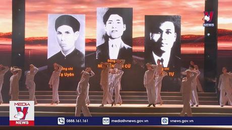 Thắp nến tri ân anh hùng liệt sĩ tại Côn Đảo