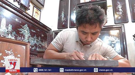 Nghệ nhân trẻ tuổi nhất của làng nghề khảm trai Chuôn Ngọ