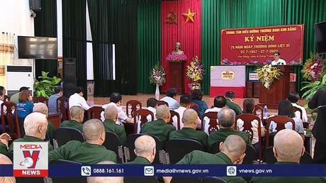 Thủ tướng thăm Trung tâm điều dưỡng thương binh Kim Bảng