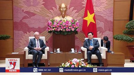 Chủ tịch Quốc hội tiếp Tổng Giám đốc điều hành Ngân hàng Thế giới