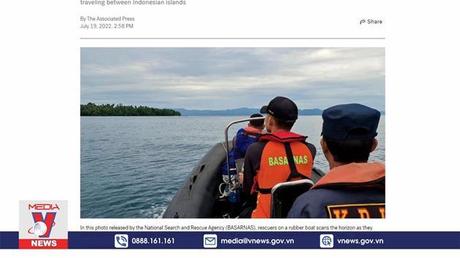 Chìm tàu chở 77 người ở ngoài khơi Indonesia