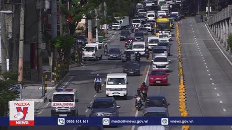 Nhiều nước chật vật đối phó bão lạm phát