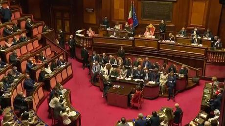 Thủ tướng Italy kêu gọi hiệp ước tin cậy giữa các đảng