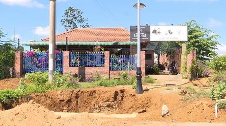 Hơn 7 năm chưa thi công xong 3 km đường