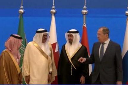 Nga và Saudi Arabia thảo luận về dầu mỏ