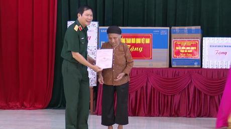 Bộ Quốc phòng thăm, tặng quà thương, bệnh binh tại Hà Nam