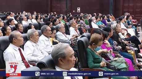 Chủ tịch nước trao Danh hiệu Anh hùng tặng Ban Dân y Khu 5