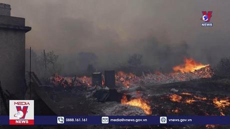 Cháy rừng lan rộng tại Hy Lạp