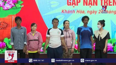 Thêm 5 ngư dân Bình Thuận gặp nạn được đưa về bờ