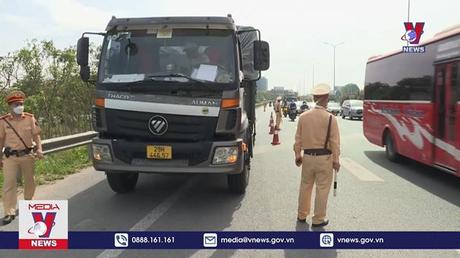 Xử lý hơn 240.000 trường hợp vi phạm giao thông