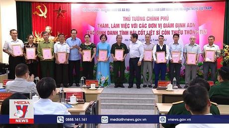 Thủ tướng làm việc với các đơn vị giám định ADN hài cốt liệt sĩ