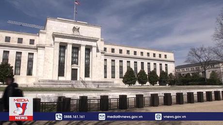 FED đối mặt với lựa chọn khó khăn khi tăng lãi suất