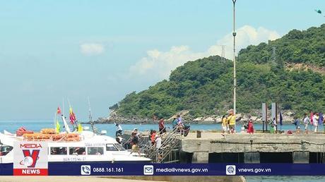 Hướng tới du lịch không rác thải nhựa ở Cù Lao Chàm