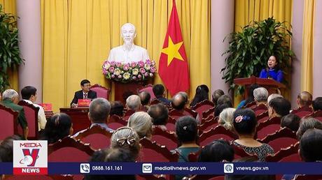 Phó Chủ tịch nước tiếp Đoàn đại biểu người có công Bình Định