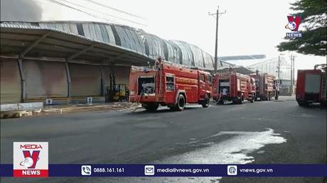 Kịp thời khống chế đám cháy lớn tại Bình Dương