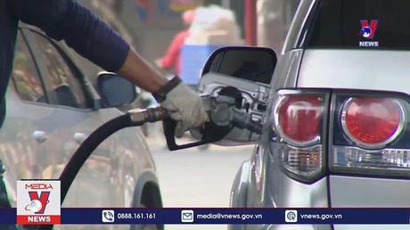 Đề xuất giảm tiếp các loại thuế, phí xăng dầu