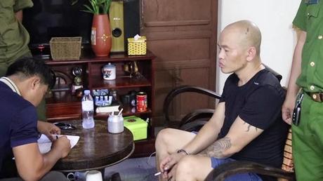 Quảng Bình bắt 2 đối tượng tàng trữ hơn 1.780 viên ma túy