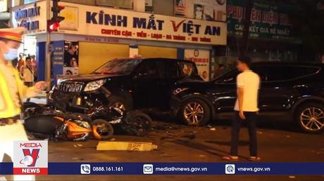 Hà Nội: Tai nạn liên hoàn, 01 người tử vong