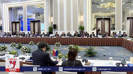 Diễn đàn quản trị đất nước tốt