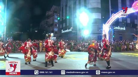 Khai mạc Lễ hội Carnival đường phố tại Hà Nam