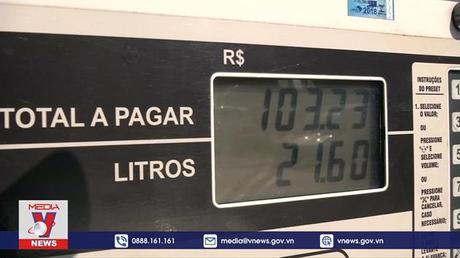 Brazil tăng lãi suất cơ bản lên mức cao kỷ lục