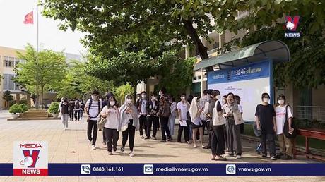 Tỷ lệ tốt nghiệp trung học phổ thông trên cả nước đạt gần 99% 