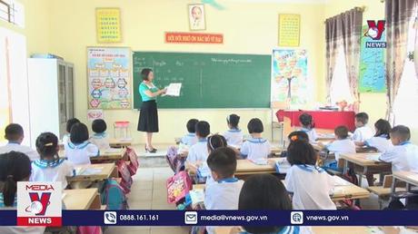 Rà soát, xử lý các vấn đề về học phí và sách giáo khoa