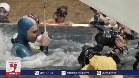 Vận động viên lặn tự do của Pháp phá kỷ lục thế giới
