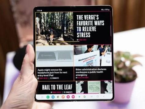 Samsung muốn điện thoại gập chiếm 50% doanh số bán vào năm 2025