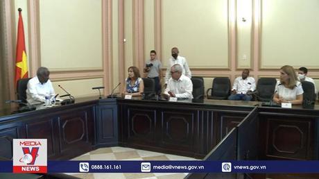 Quốc hội Cuba tiếp nhận quà tặng của Quốc hội Việt Nam