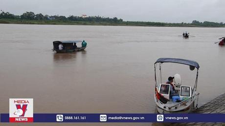 Tìm thấy thi thể 3 người mất tích trên sông ở Nam Định