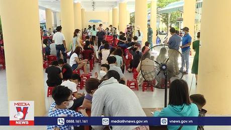 Đà Nẵng tiêm vaccine COVID-19 cho học sinh trước năm học mới