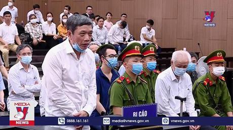 Mở công ty “sân sau” thâu tóm đất vàng ở Bình Dương 