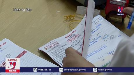 Xử lý nghiêm trường hợp ép khách mua bảo hiểm mới cấp tín dụng