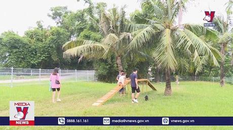 Công viên dành cho chó đầu tiên ở Hà Nội