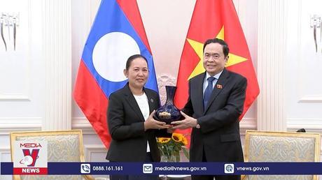 Phó chủ tịch thường trực Quốc hội tiếp tổng thư ký Quốc hội Lào