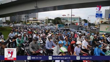 Cầu vượt thép giúp giảm kẹt xe ở TP.HCM