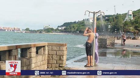 Từ 22/8 xử phạt dùng xà bông, dầu gội ở trụ tắm nước ngọt bờ biển