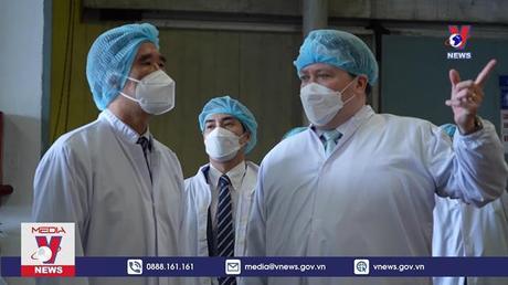 Đại sứ Mỹ thăm Nhà máy sữa Vinamilk