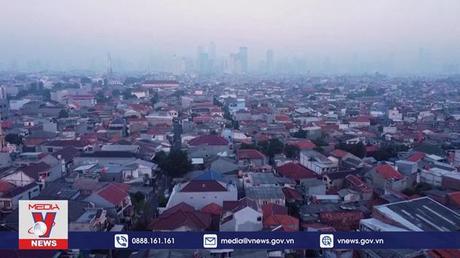 Indonesia lần đầu tăng lãi suất trong 4 năm