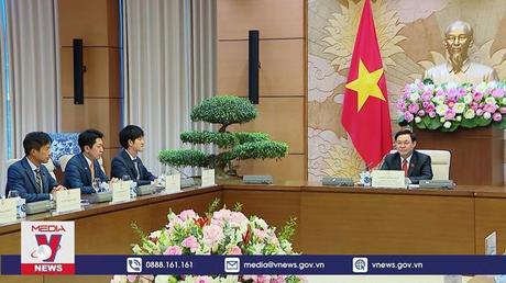 Chủ tịch Quốc hội tiếp Đoàn Ban Thanh niên Đảng LDP Nhật Bản