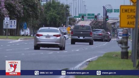 Giá xăng tại Mỹ ghi nhận chuỗi giảm dài thứ hai trong 17 năm