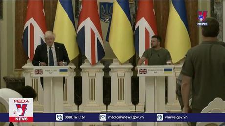 Thủ tướng Anh bất ngờ thăm Ukraine