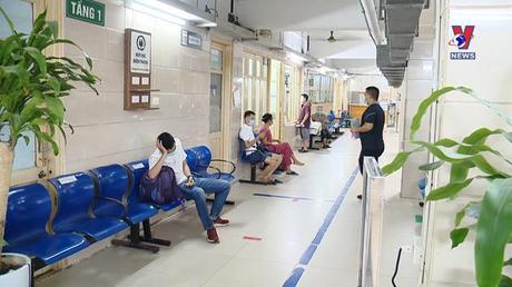 Câu chuyện sức khỏe: Ngành y tế cần được 'cấp cứu'