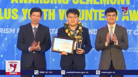 Trao Giải thưởng Thanh niên Tình nguyện ASEAN