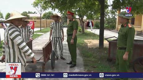 Niềm vui của phạm nhân chờ ngày đặc xá