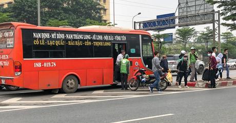 Hồi âm từ loạt phóng sự điều tra “ xe dù, bến cóc và xe trá hình tuyến cố định”
