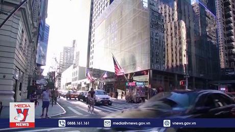 Nhiều nước điều chỉnh biện pháp phòng dịch COVID-19