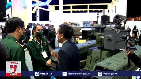 Đoàn Việt Nam dự Triển lãm Quốc phòng và An ninh 2022 