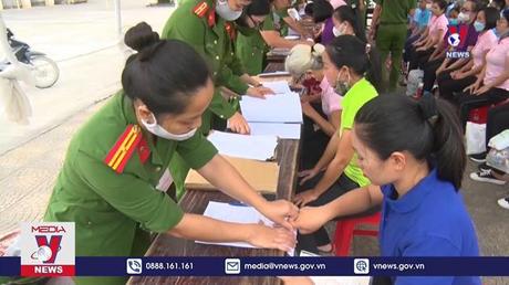 Công bố Quyết định đặc xá năm 2022 cho 82 phạm nhân tại Ninh Bình